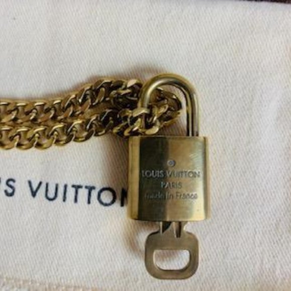 Authentic Louis Vuitton Lock and Key #340 - Picture 3 of 8